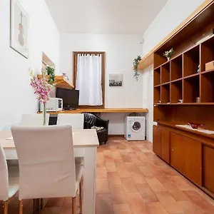 Centro Di Apartamento